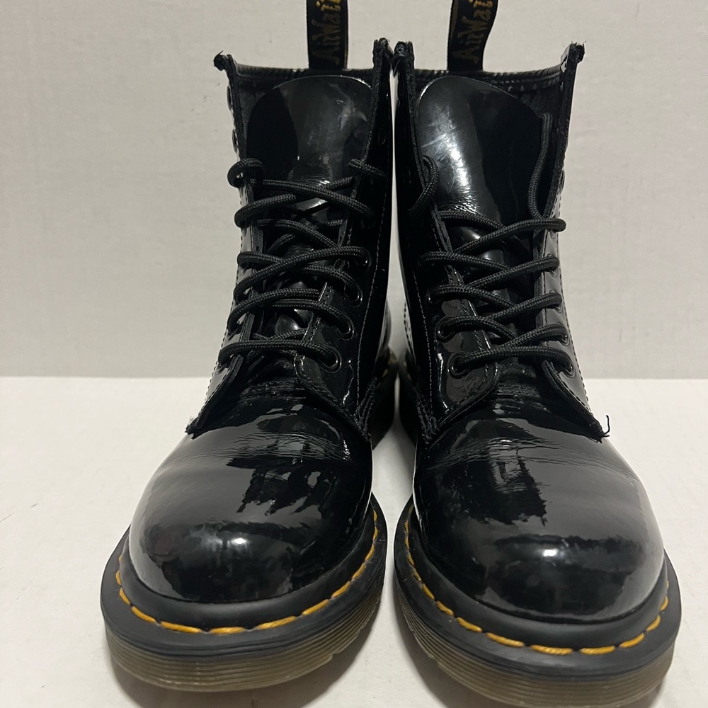 Doc Martens Black Patent Leather Lace-Up Boots Size 6 “As-Is”